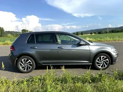 Gebraucht VW Golf VII Sound 110 PS (80 kW) 2017 Grau Limousine