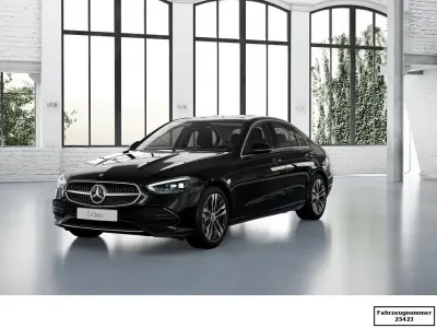 Gebraucht Mercedes C300e Avantgarde 204 PS (150 kW) 2024 Schwarz Limousine