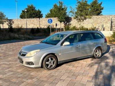 Gebraucht Opel Vectra 150 PS (110 kW) 2006 Silber Kombi