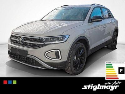 Second-hand VW T-Roc Style 150 CP (110 kW) 2025 Gri SUV