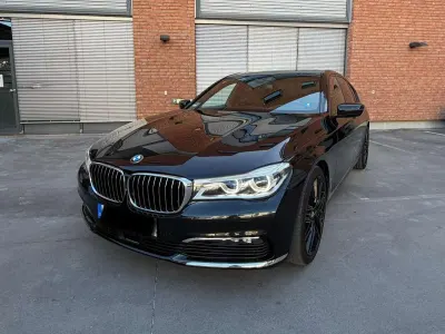 Gebraucht BMW 730L 265 PS (194 kW) 2018 Schwarz Limousine