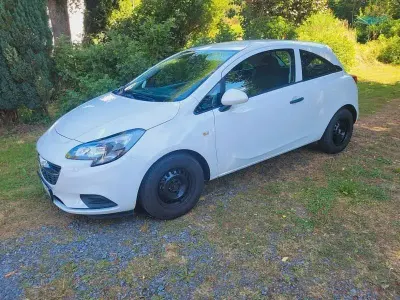 Gebraucht Opel Corsa Selection 69 PS (50 kW) 2017 Weiß Kleinwagen