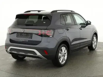 Używany VW T-Cross Life 116 KM (85 kW) 2025 Szary SUV