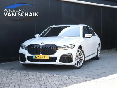 Gebraucht BMW 745e M Sport 394 PS (289 kW) 2021 Weiß Limousine