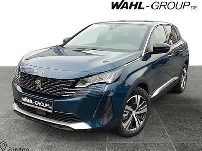Blau Gebraucht 2024 Peugeot 3008 Allure SUV | 25.490 € (Guter Preis)