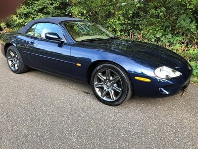 Gebraucht Jaguar XK 284 PS (208 kW) 1998 Blau Cabrio