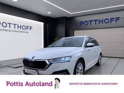 Begagnad Skoda Octavia Style 116 HK (85 kW) 2023 Vit Kombi