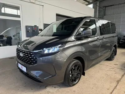 Gebraucht Ford Tourneo Titanium X 232 PS (170 kW) 2025 Grau Van / Kleinbus