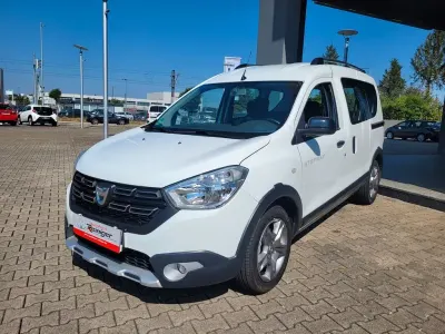 Gebraucht Dacia Dokker Stepway 131 PS (96 kW) 2019 Weiß Van / Kleinbus