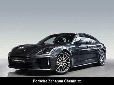 Porsche Panamera 4