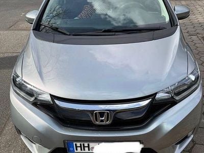 Gebraucht Honda Jazz Trend 102 PS (75 kW) 2017 Grau Kleinwagen