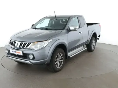 Gebraucht Mitsubishi L Plus 181 PS (133 kW) 2017 Grau SUV
