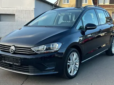 Gebraucht VW Golf Sportsvan 86 PS (63 kW) 2017 Schwarz Van / Kleinbus
