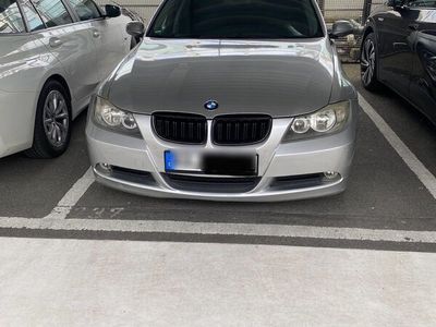 gebraucht BMW 318 i (E91) Touring Automatik CarPlay 8-fach bereift