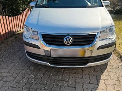 Gebraucht VW Touran 140 PS (102 kW) 2008 Silber Van / Kleinbus