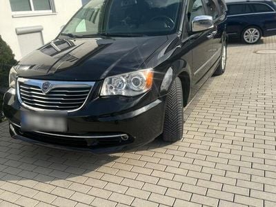 Lancia Voyager