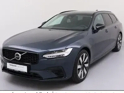 Gebraucht Volvo V90 Plus 455 PS (334 kW) 2025 Blau Kombi