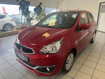 Gebraucht Mitsubishi Space Star Edition 71 PS (52 kW) 2018 Rot Kleinwagen