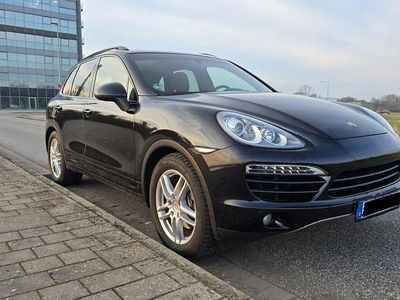 Gebraucht Porsche Cayenne 245 PS (180 kW) 2012 Schwarz SUV