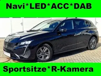 Gebraucht Peugeot 308 Allure 131 PS (96 kW) 2024 Schwarz Limousine
