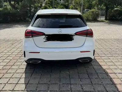 Gebraucht Mercedes A200 AMG 163 PS (119 kW) 2020 Weiß Limousine