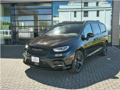 Nowe Chrysler Pacifica 291 KM (214 kW) 2026 Czarny Van