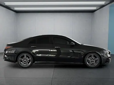 Gebraucht Mercedes CLA180 136 PS (100 kW) 2025 Schwarz Limousine
