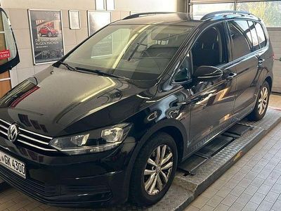 Gebraucht VW Touran 150 PS (110 kW) 2015 Schwarz Van / Kleinbus