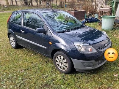 Gebraucht Ford Fiesta 60 PS (44 kW) 2006 Blau Kleinwagen