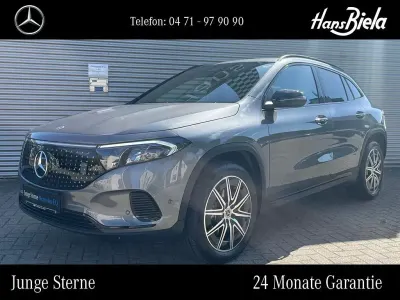 Gebraucht Mercedes EQA300 Night 167 kW (228 PS) 2025 Lack mountaingrau SUV