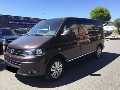 Gebraucht VW Multivan Highline 140 PS (102 kW) 2013 Van / Kleinbus