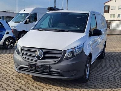 Gebraucht Mercedes Vito 163 PS (119 kW) 2021 Arktikweiß mb 9147 Van