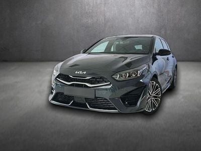 Gebraucht Kia ProCeed GT-Line 140 PS (102 kW) 2025 Grau metallic Kombi
