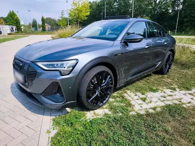 Gebraucht Audi e-tron S-Line 300 kW (408 PS) 2020 Grau SUV