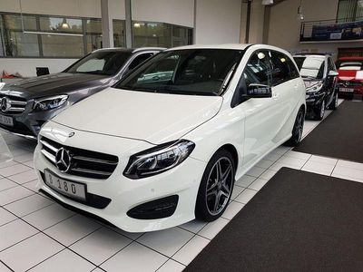 Weiß Gebraucht 2014 Mercedes B180 Urban Van / Kleinbus | 17.900 €