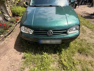 Gebraucht VW Golf III 75 PS (55 kW) 1999 Grün Kleinwagen