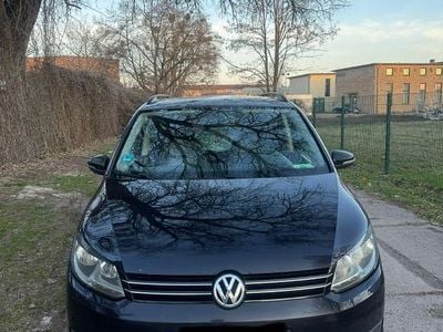Gebraucht VW Touran Highline 150 PS (110 kW) 2012 Schwarz Van / Kleinbus