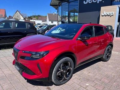 Ny Alfa Romeo Junior Ti 136 HK (100 kW) 2026 Rød SUV