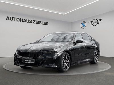 Neu BMW 550e M Sport 489 PS (359 kW) 2025 Saphirschwarz Limousine