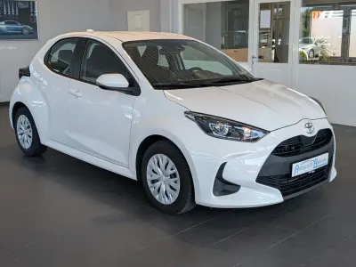 Gebraucht Toyota Yaris Comfort 125 PS (91 kW) 2022 Weiß Kleinwagen