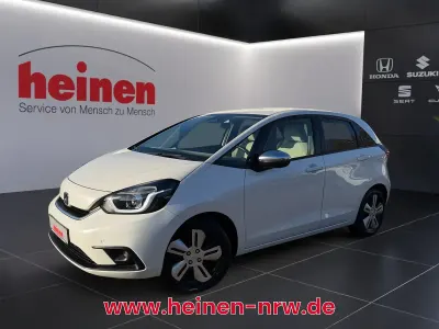 Gebraucht Honda Jazz Executive 109 PS (80 kW) 2021 Weiß Kleinwagen
