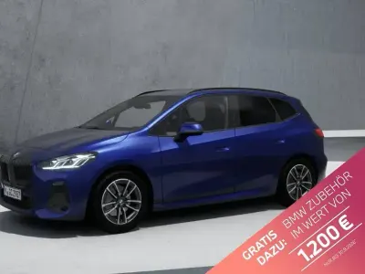 Gebraucht BMW 220 Active Tourer M Sport 156 PS (114 kW) 2025 Blau Van / Kleinbus