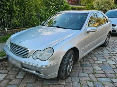 Gebraucht Mercedes 180 143 PS (105 kW) 2002 Silber Limousine