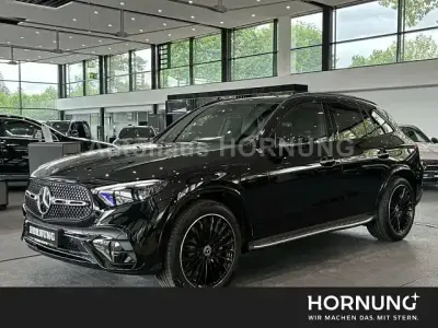 Gebraucht Mercedes GLC450 AMG 367 PS (269 kW) 2026 Obsidianschwarz  metalliclack SUV