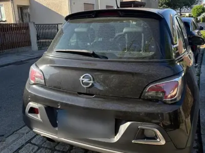 Gebraucht Opel Adam Rocks Rocks 110 PS (80 kW) 2014 Schwarz Kleinwagen