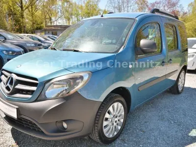 Gebraucht Mercedes Citan 111 110 PS (80 kW) 2015 Blau Van / Kleinbus