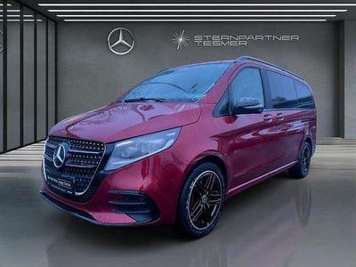 Gebraucht Mercedes V300 Avantgarde 237 PS (174 kW) 2025 Rot Van / Kleinbus