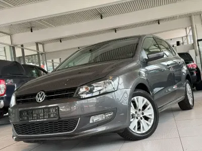 Gebraucht VW Polo Life 86 PS (63 kW) 2013 Grau Kleinwagen