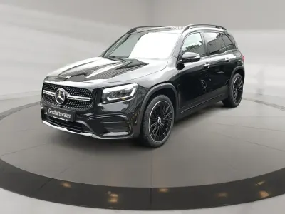Gebraucht Mercedes GLB200 163 PS (119 kW) 2025 Metalliclack kosmosschwarz SUV
