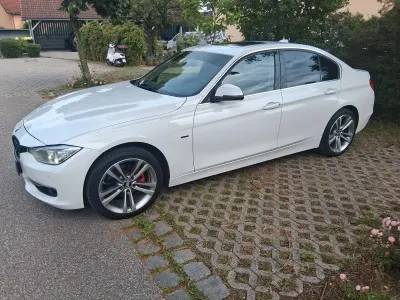 Gebraucht BMW 320 Luxury Line 184 PS (135 kW) 2012 Weiß Limousine